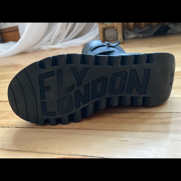 London Fly Mes 2 Mid Calf Boot Size 38 Black - Picture 3 of 5